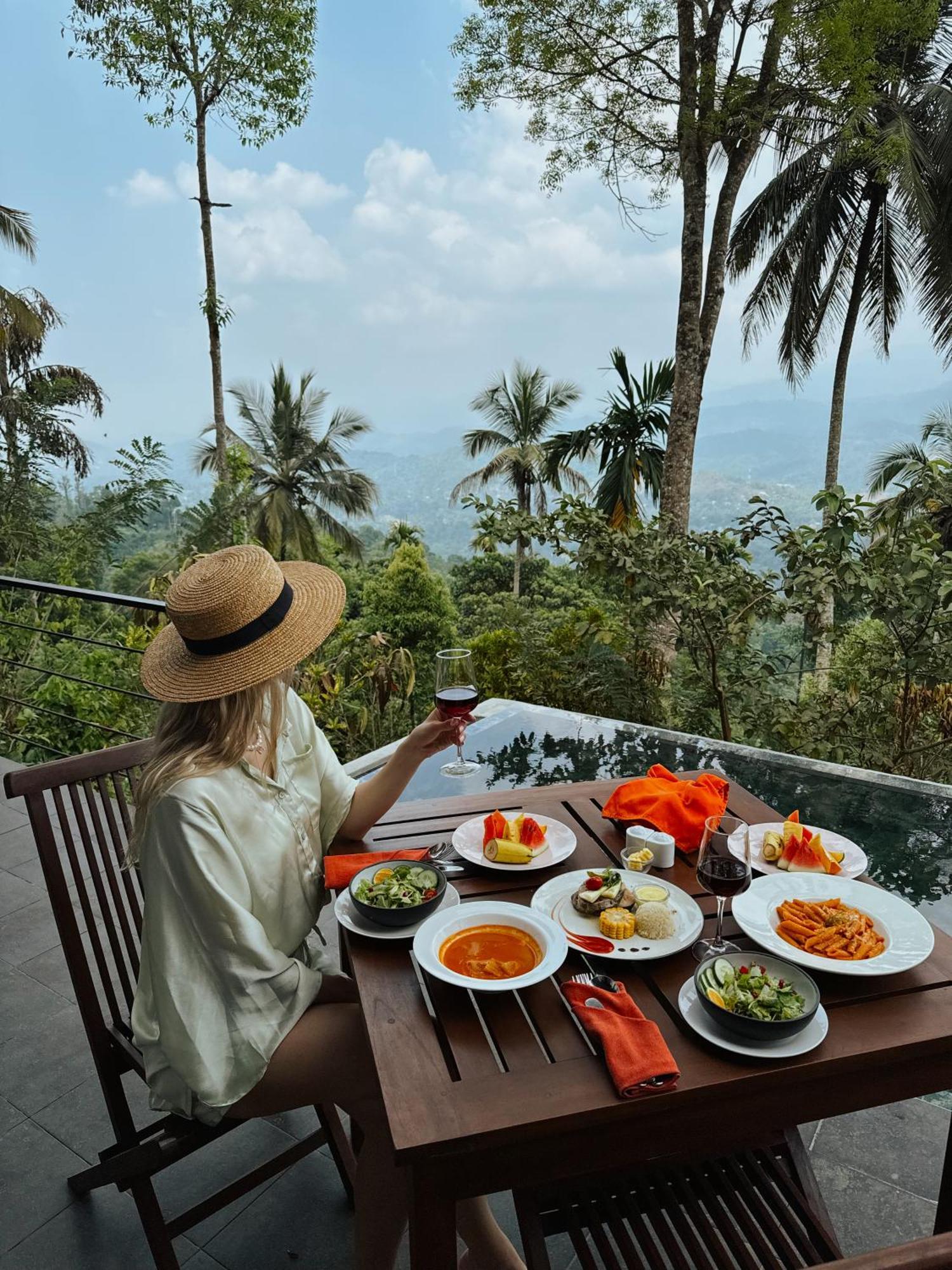 Aarunya Nature Resort - Kandy Luaran gambar